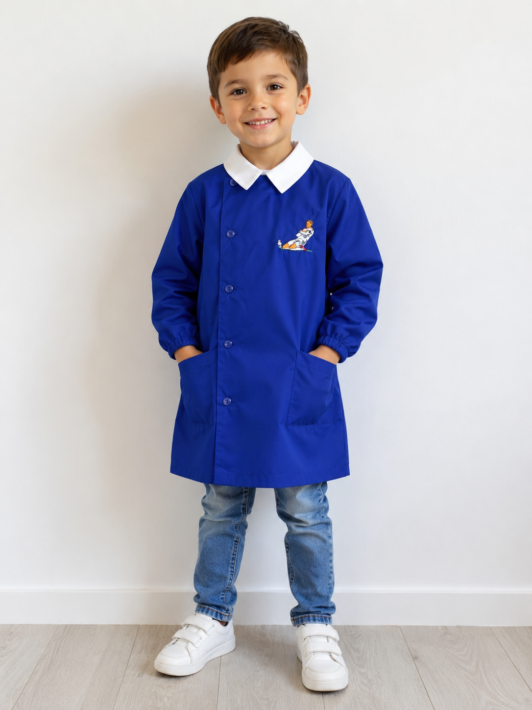 Grembiule Scuola Bambino Siggi – Blu con Ricamo calcio