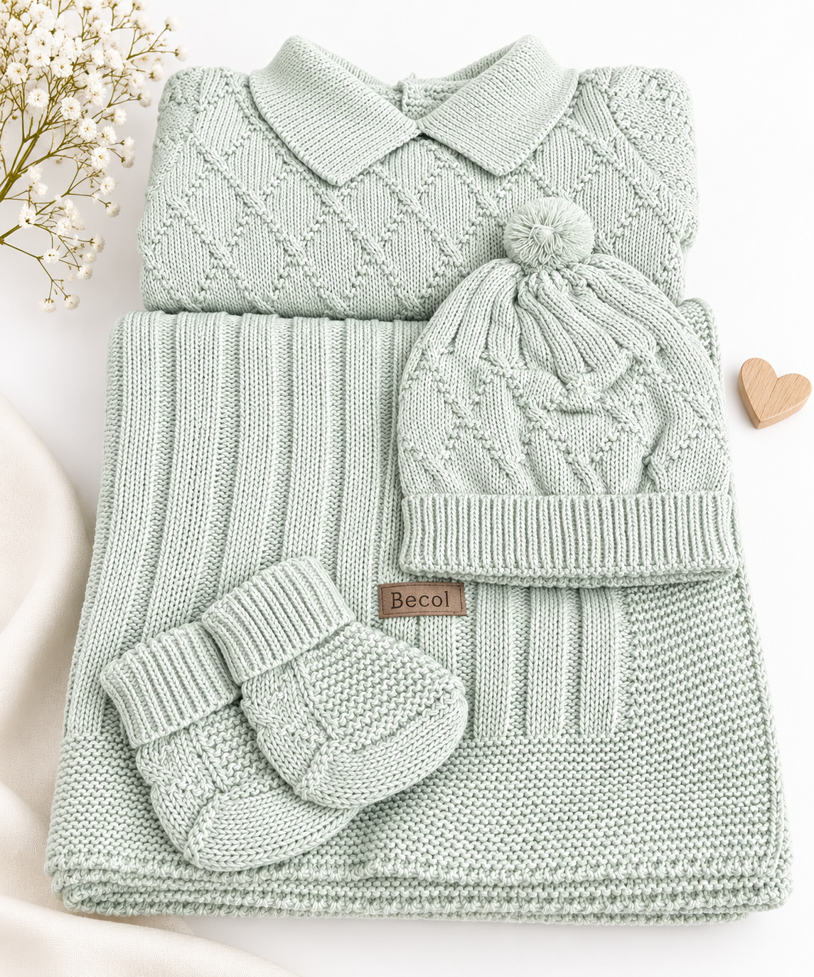 Coordinato nascita completo in maglia BECOL